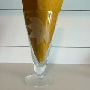 Etched Glass Clear fall Leaf Design 6 1/2" Decorative Any Occasion replacement
